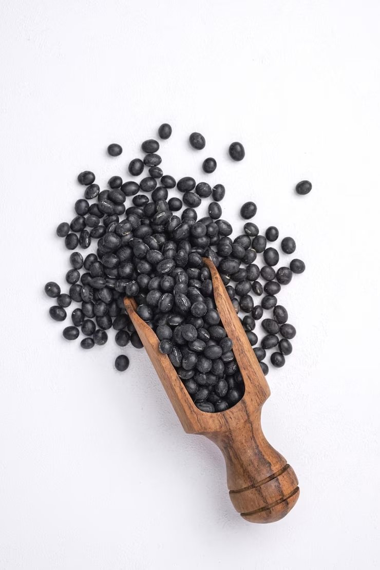 Urad Prices Continue to Decline Amid Falling Rates in Burma and Weak Demand